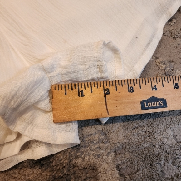 NWT Rip Curl white embroidered romper. - Picture 14 of 16